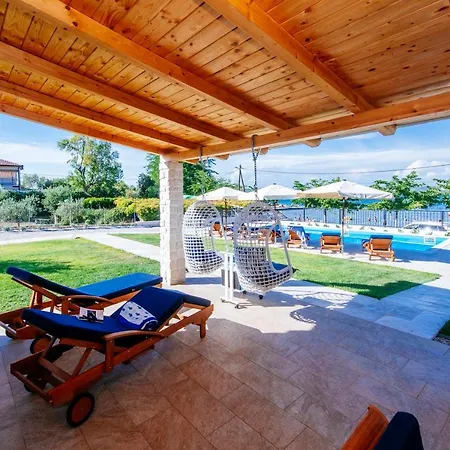 Dalmatian Pearls Villa